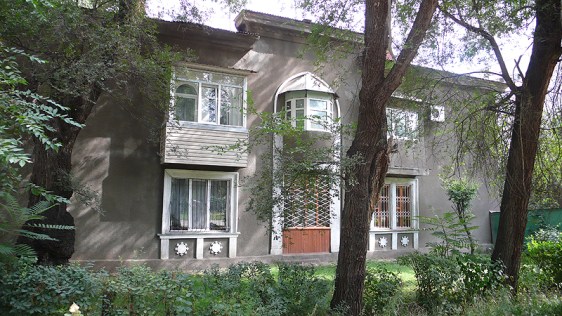 6a00e009987de7883300e54f2129648833-800wi House by POWs